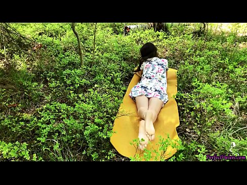 ❤️ Stranger on Tinder masturba a miña coña e fode apaixonadamente no bosque ️❌  Sexo en nós ❌❤